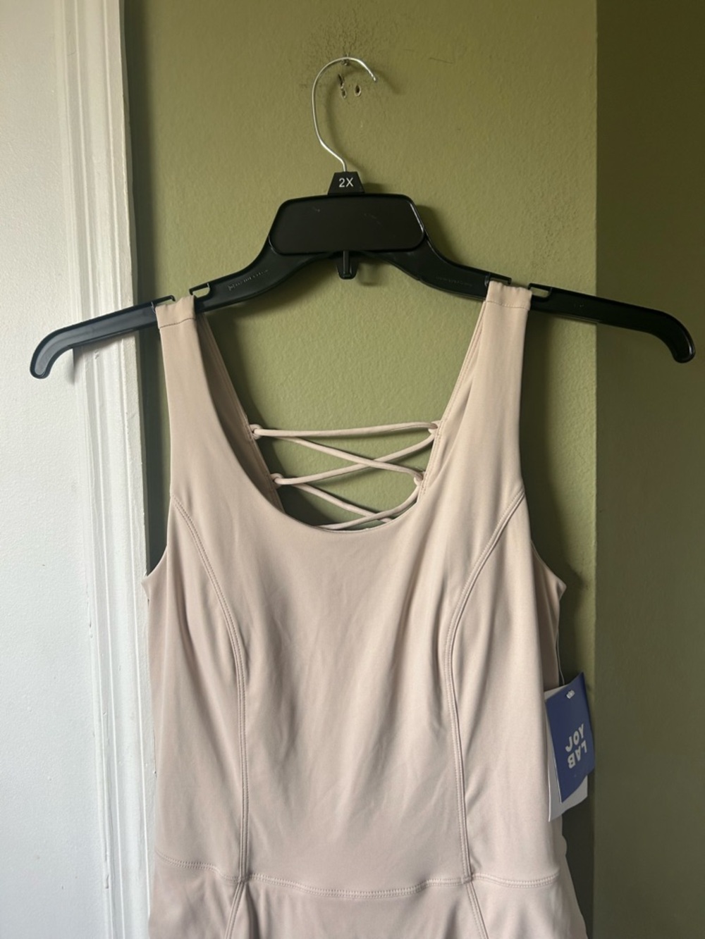 NWT JoyLab Crisscross Drawing Back Tennis Active Dress - Light Beige Sz S - Picture 3 of 8